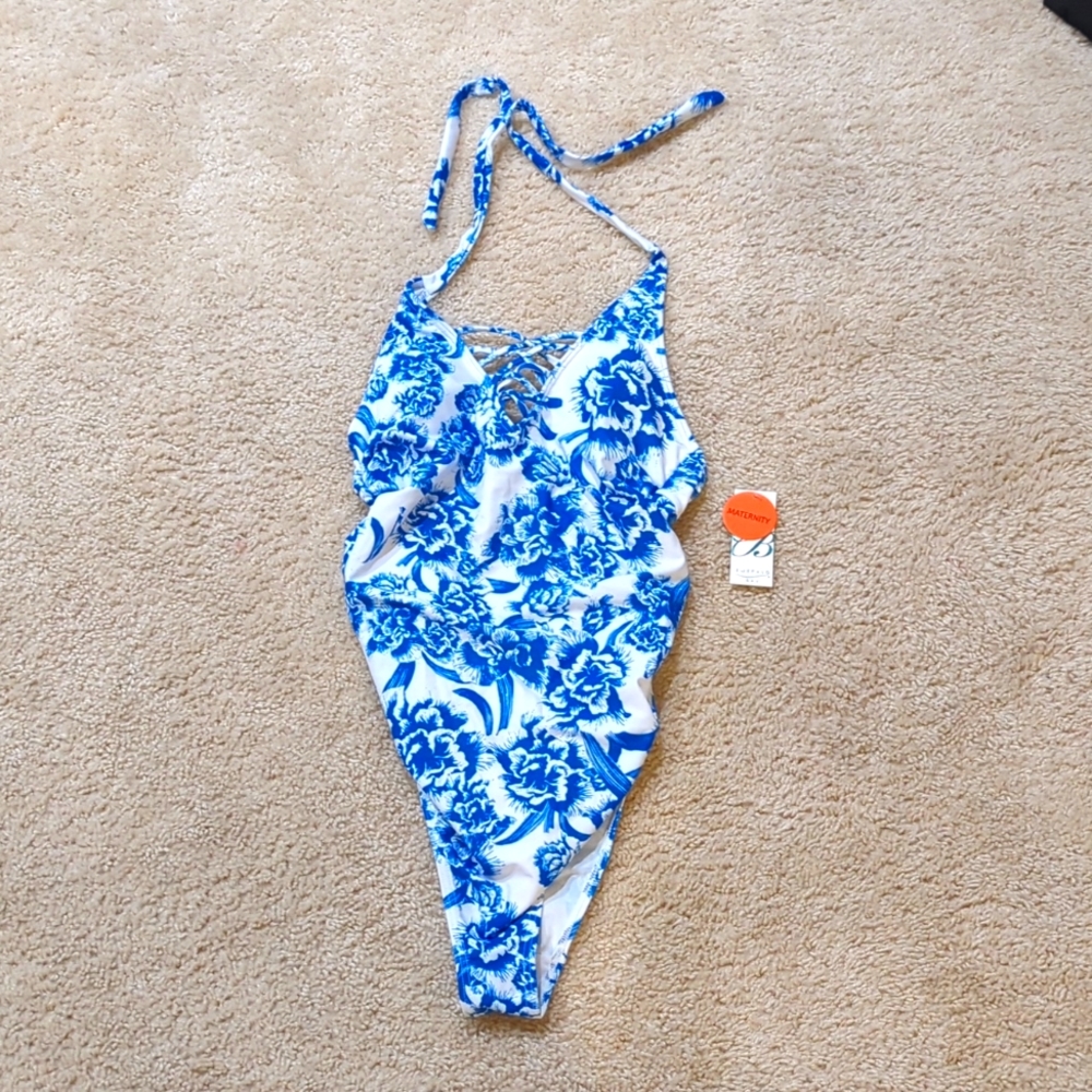 NWT Maternity swimsuit